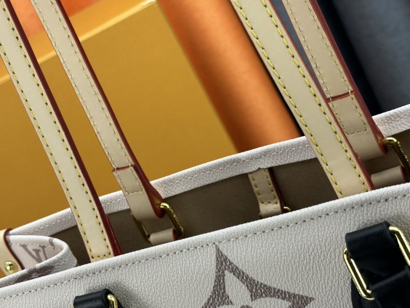 LV Shopping Bags